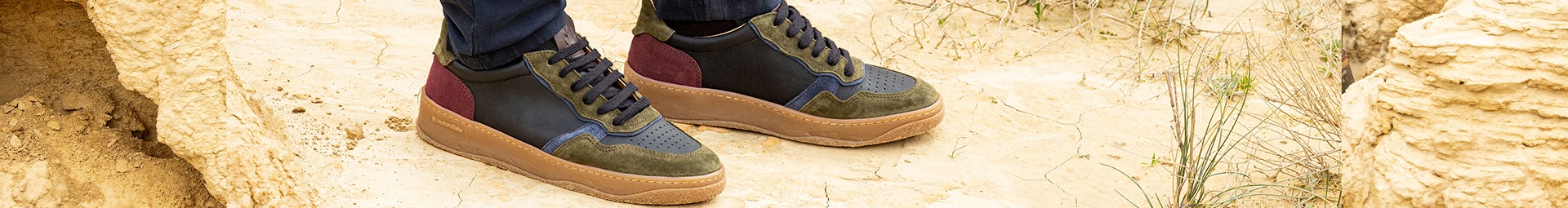 SNEAKER SNEAKER